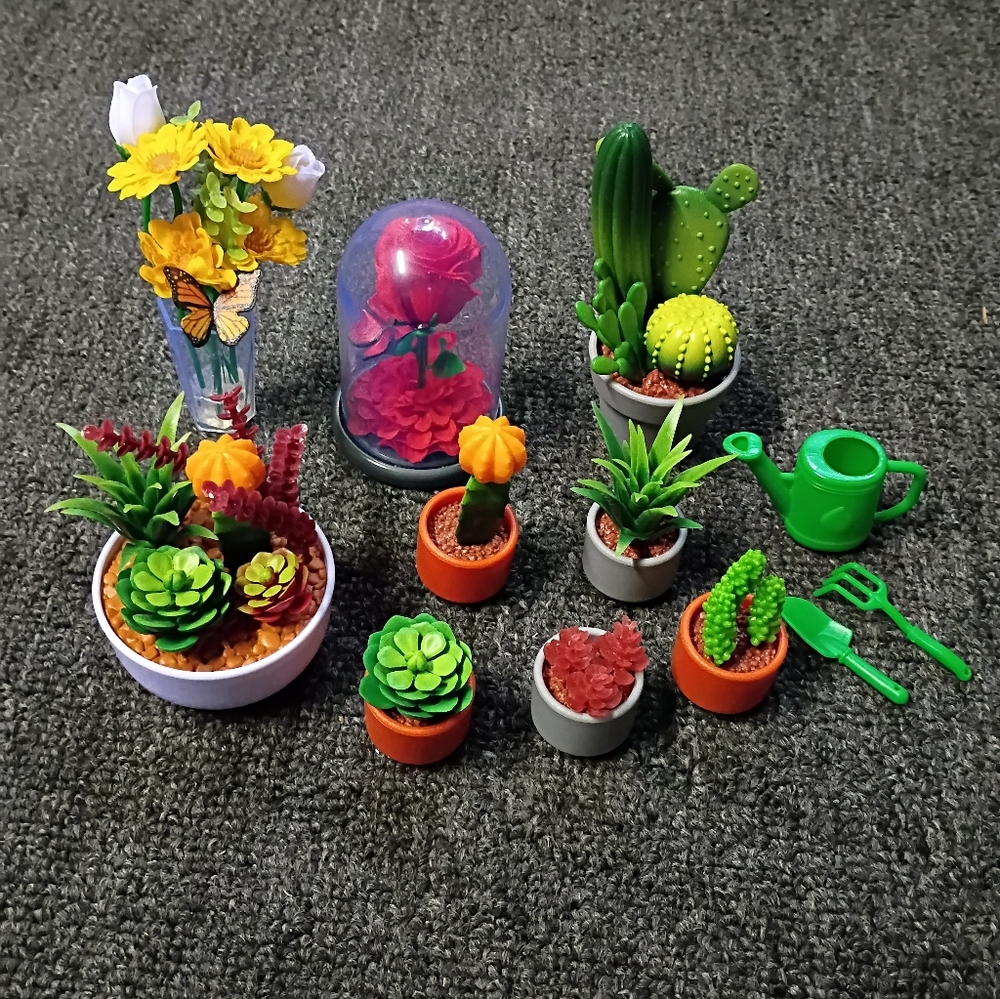Mini Brands Plants